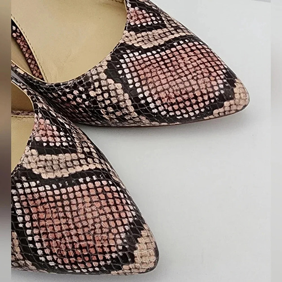 Vince Camuto Women Pointed Toe Slip On Snake Embossed Leather High Heels, sz 8.5 - Picture 13 of 16